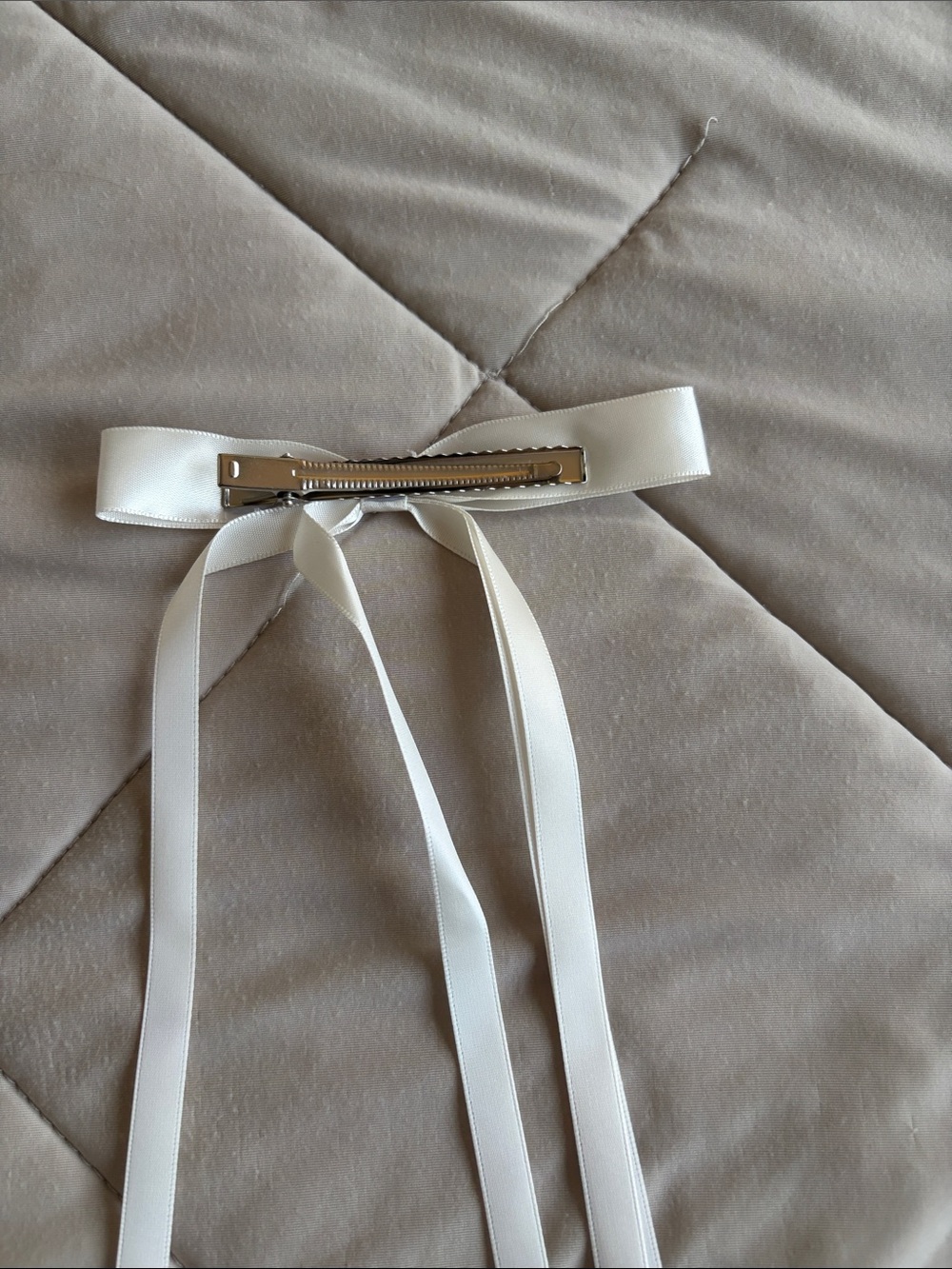 Set of two Ribbon Clips - Picture 5 of 7